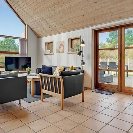 Pet Friendly In With Sauna Semesterbostad